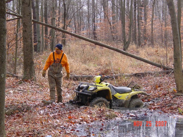 Brad in Alloy Mud Bog 11/27/07_2